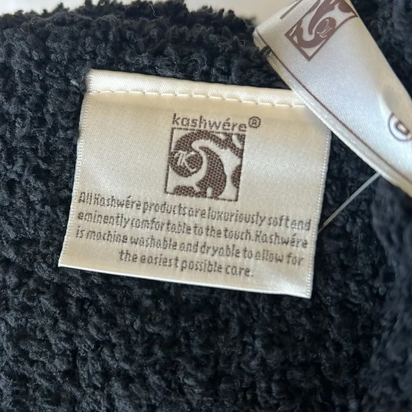 Throws - Kashwére Cloud - Chenilla Cloud - NWT BLACK - Picture 5 of 10